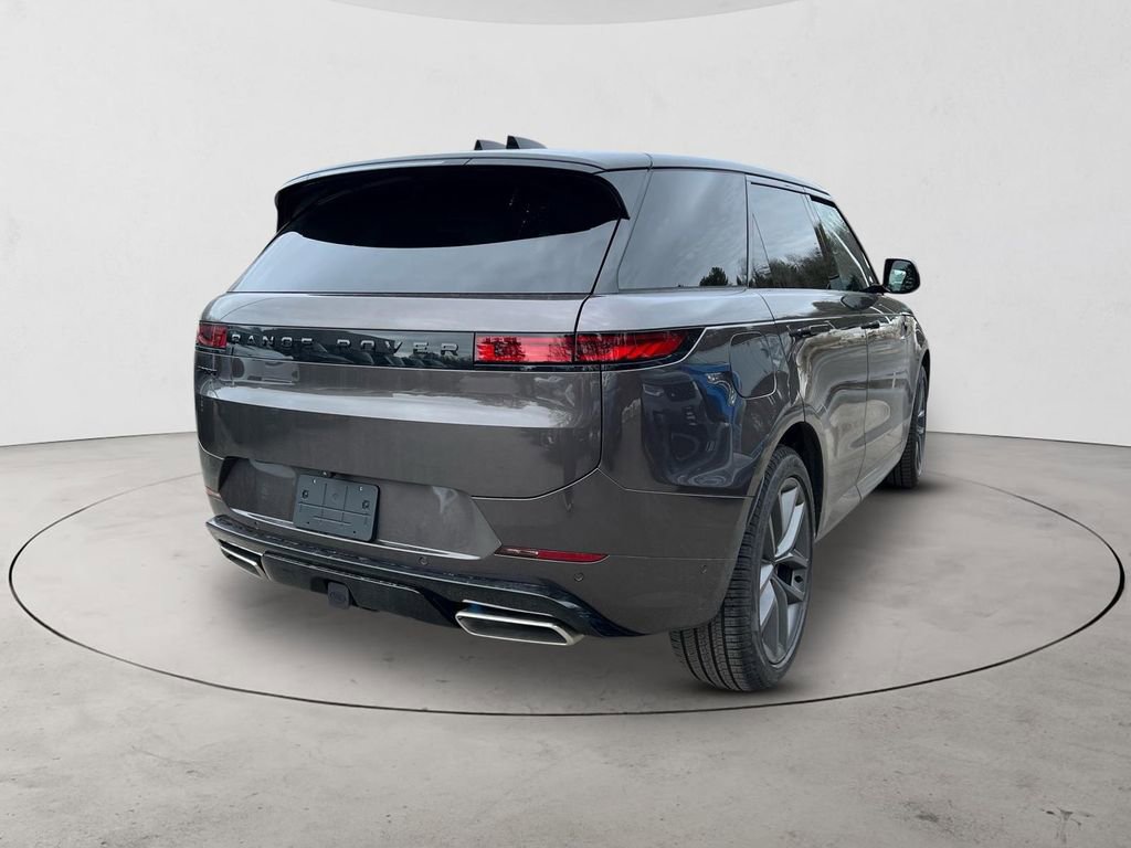 New 2026 Land Rover Range Rover Sport Dynamic SE image 5