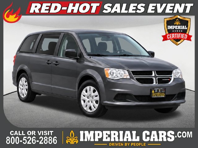 Used 2018 Dodge Grand Caravan SE w/ UConnect Hands-Free Group FWD image 1