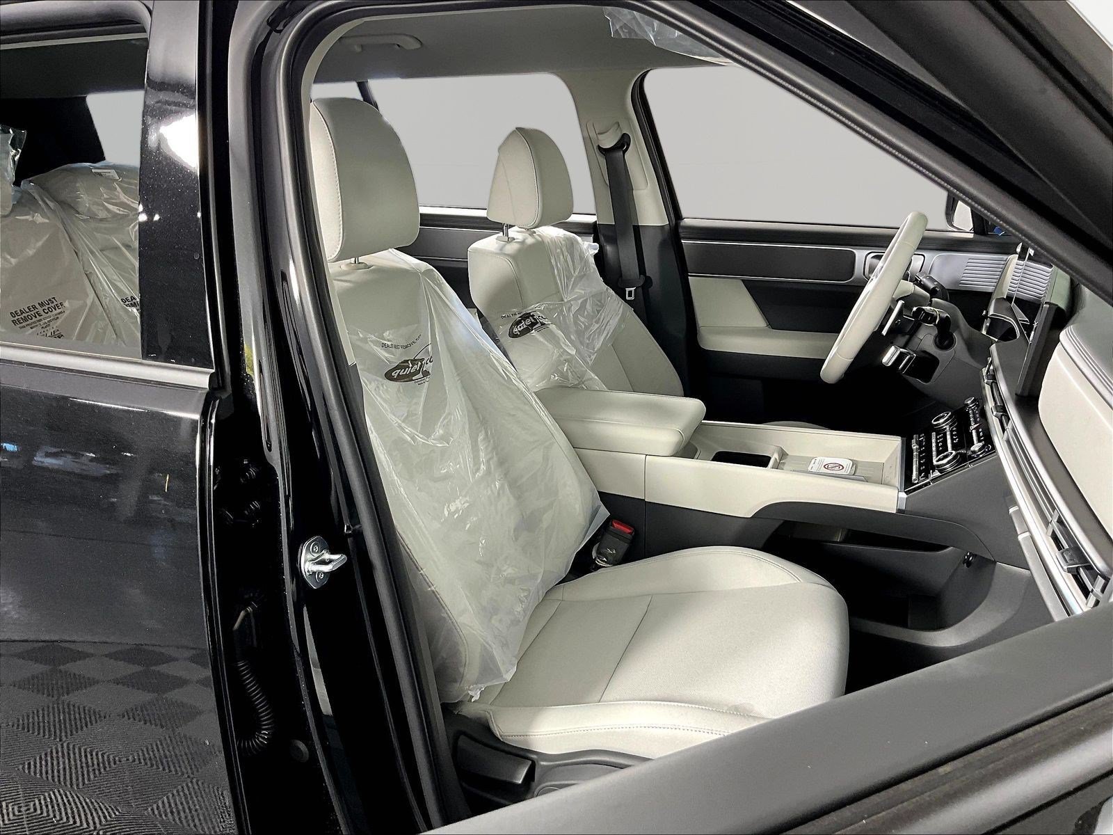 New 2027 Hyundai Santa Fe SE AWD/4WD image 18