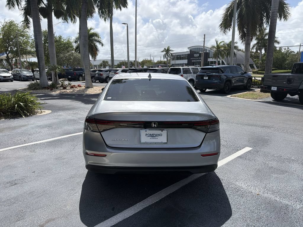Certified 2023 Honda Accord EX image 7