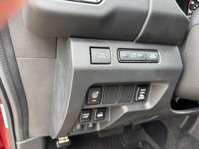 Used 2023 Nissan Frontier PRO-4X w/ Pro-4X Premium Package AWD/4WD image 25