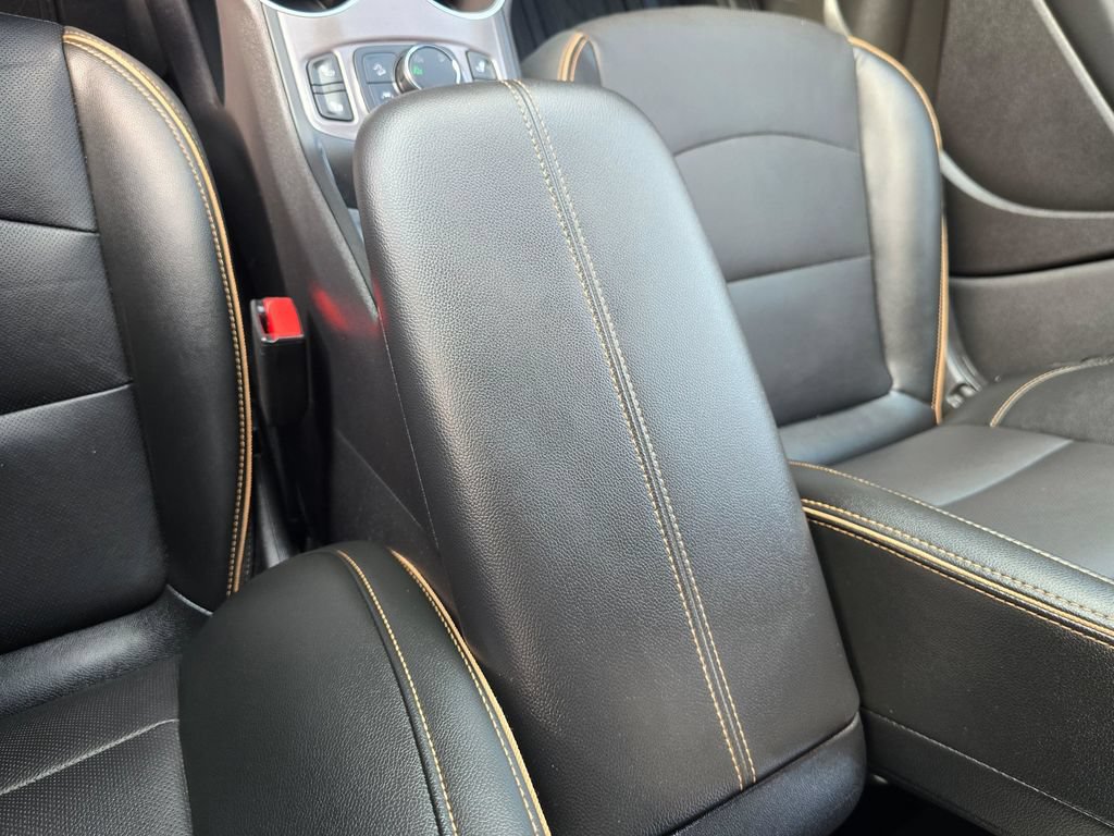 Used 2024 GMC Terrain AT4 w/ LPO, Floor Liner Package AWD/4WD image 25