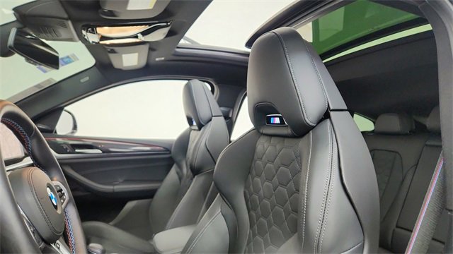 Used 2025 BMW X4 M w/ Competition Package image 32