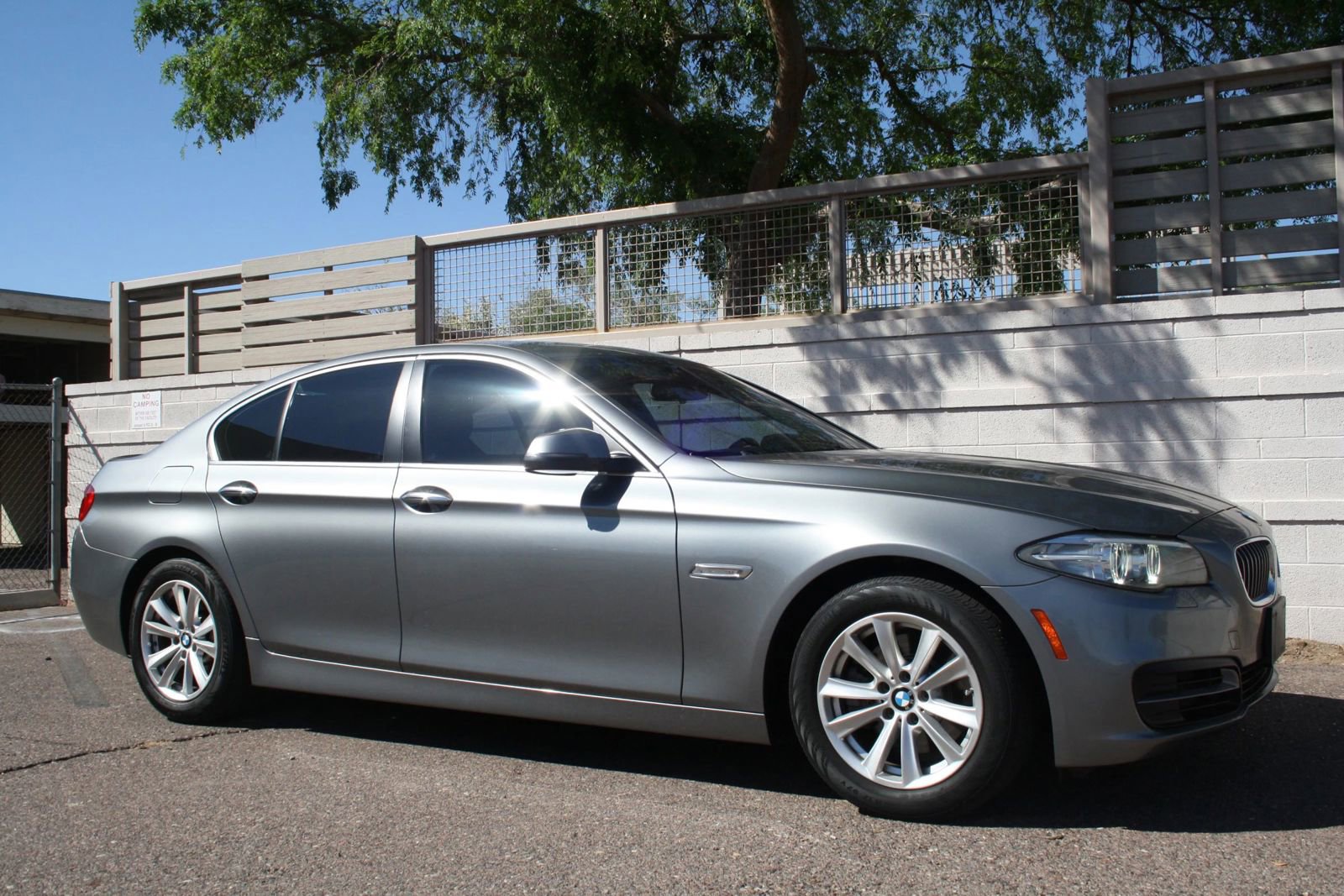 Used 2014 BMW 528i Sedan RWD image 3