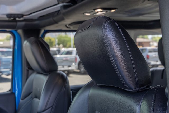 Used 2022 Jeep Wrangler Unlimited Sahara image 10