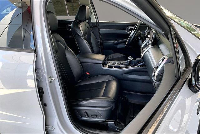 Used 2023 Kia Sorento EX w/ Panoramic Sunroof Package FWD image 27