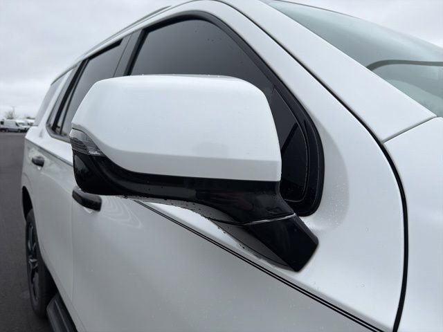 Used 2022 Chevrolet Tahoe RST w/ Sport Performance Package image 4