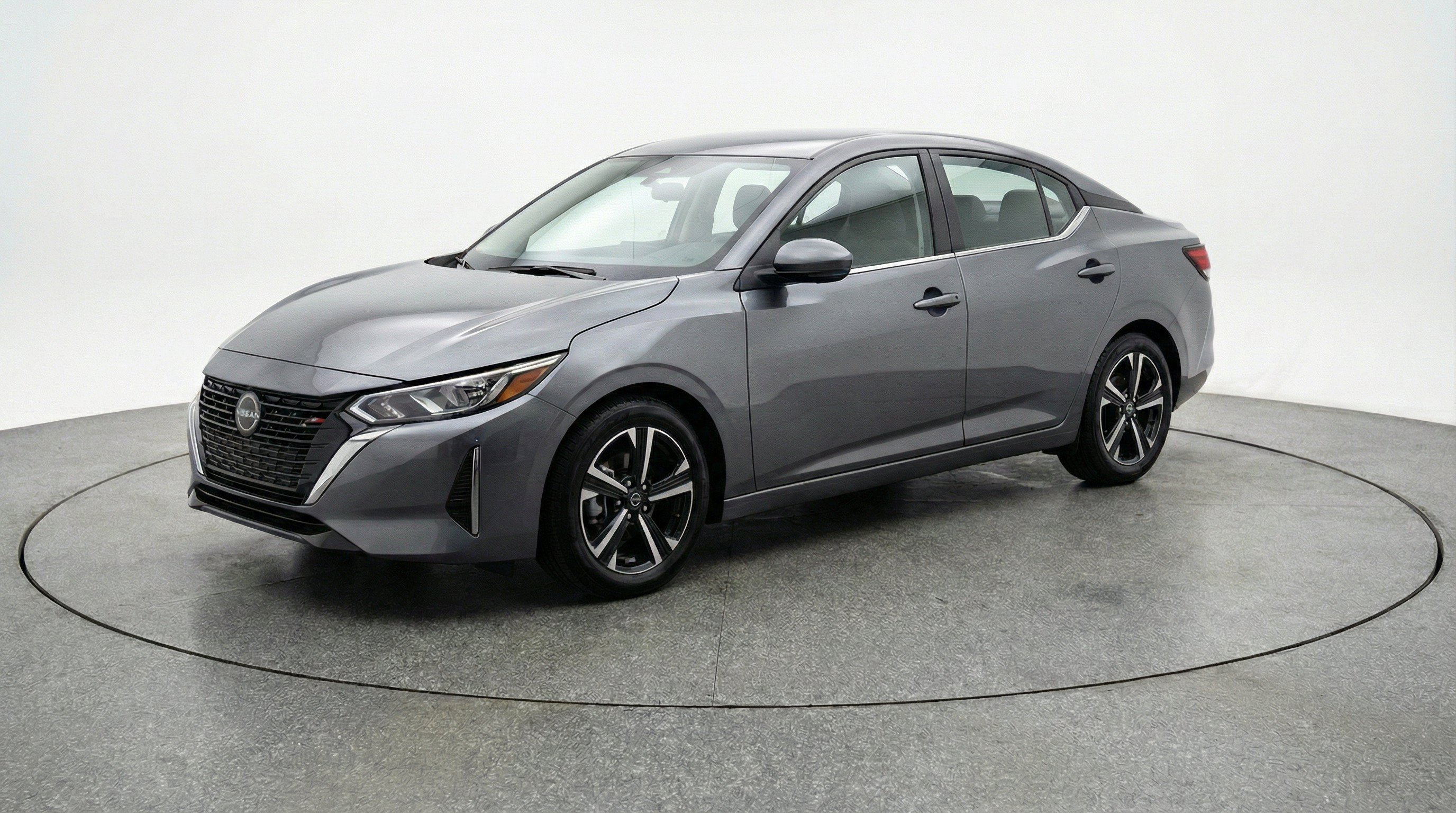 Used 2025 Nissan Sentra SV FWD image 3