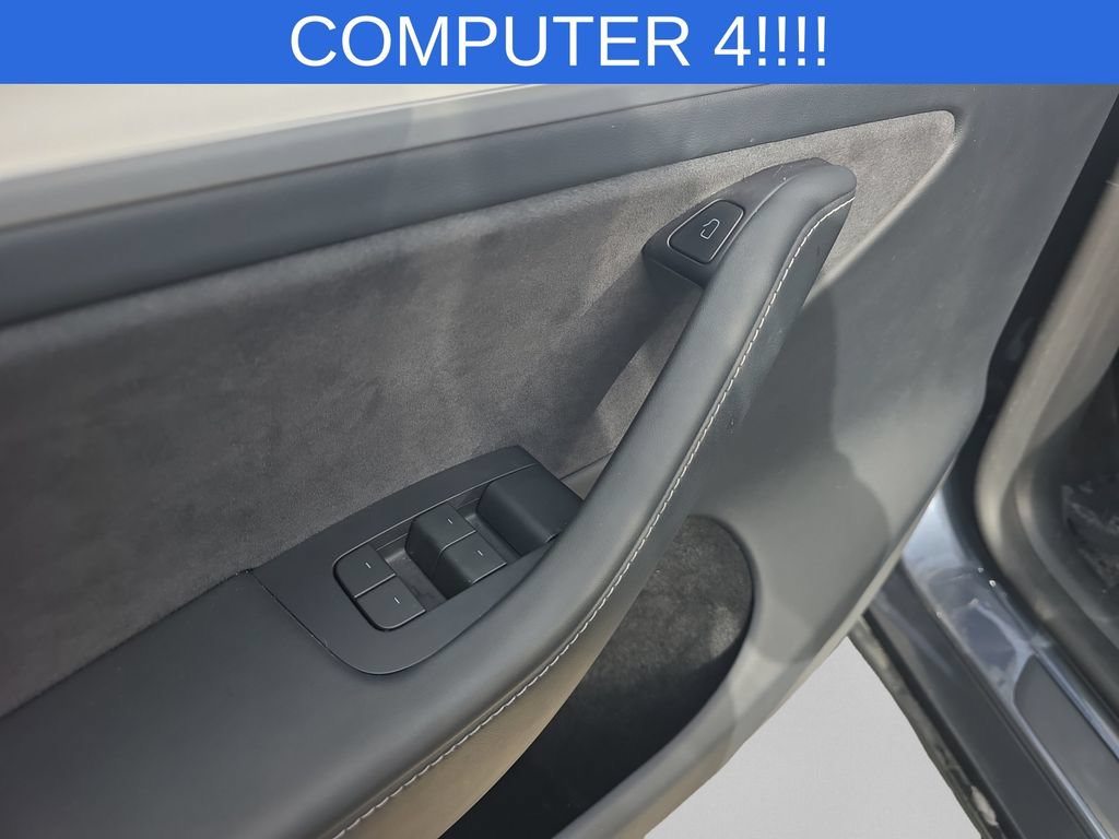 Used 2023 Tesla Model Y Long Range AWD/4WD image 18