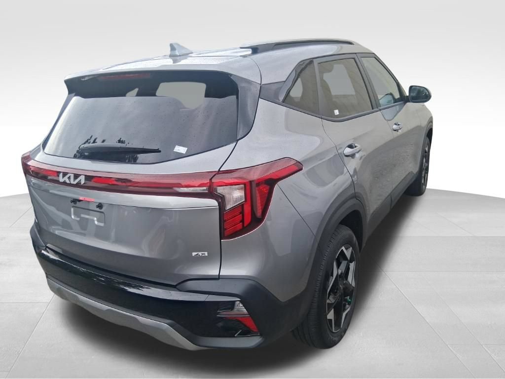 Certified 2026 Kia Seltos S AWD/4WD image 4