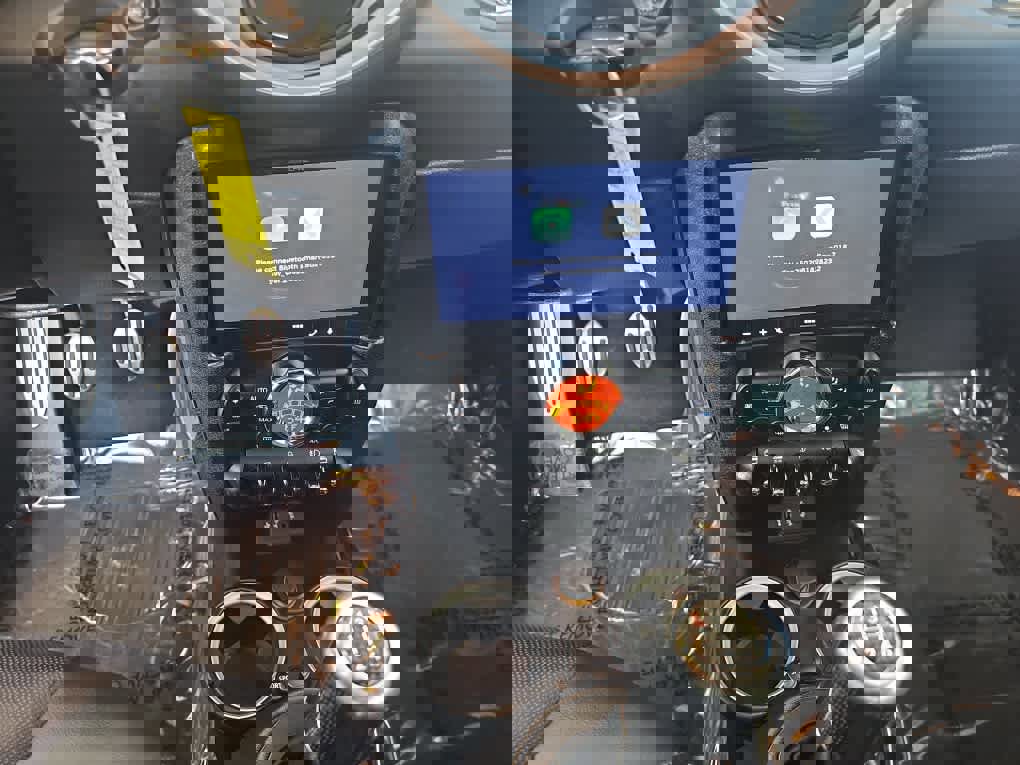 Used 2014 MINI Cooper S FWD image 21