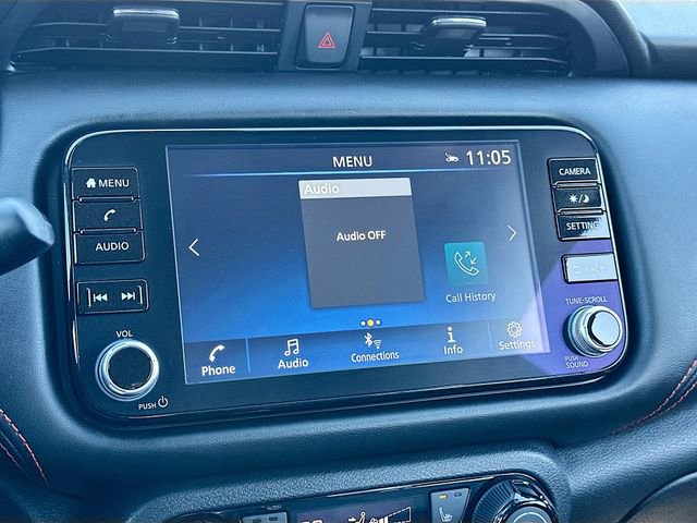 Used 2023 Nissan Kicks SR w/ SR Premium Package image 14