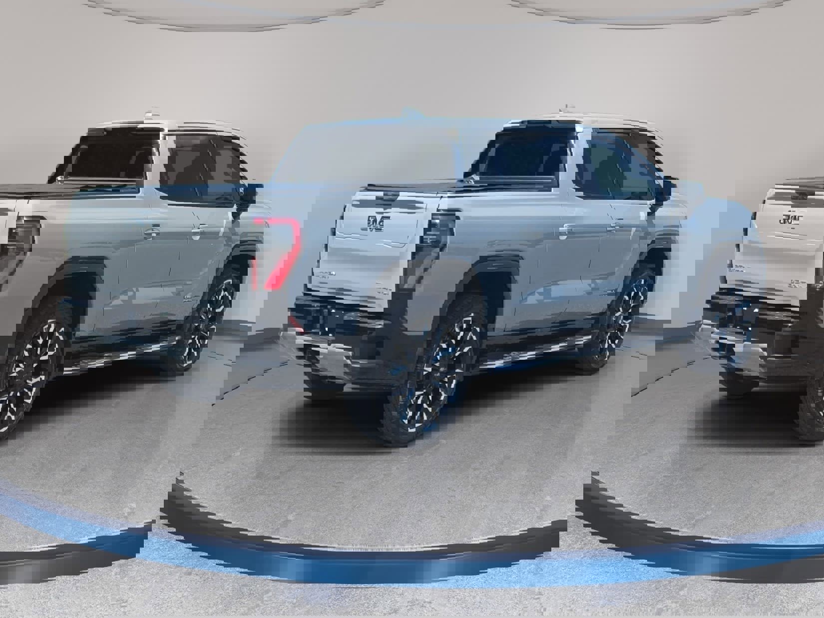 Used 2024 GMC Sierra EV Denali image 5