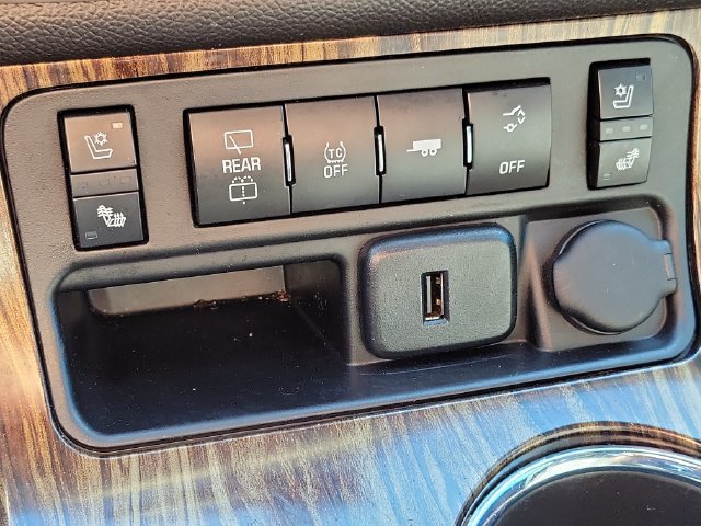 Used 2015 GMC Acadia Denali AWD/4WD image 16