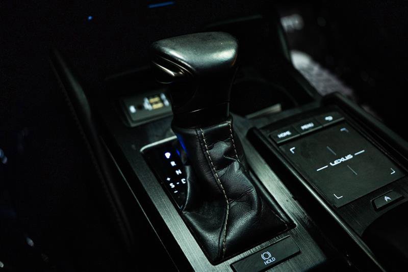 Used 2020 Lexus ES 350 w/ Premium Package image 21