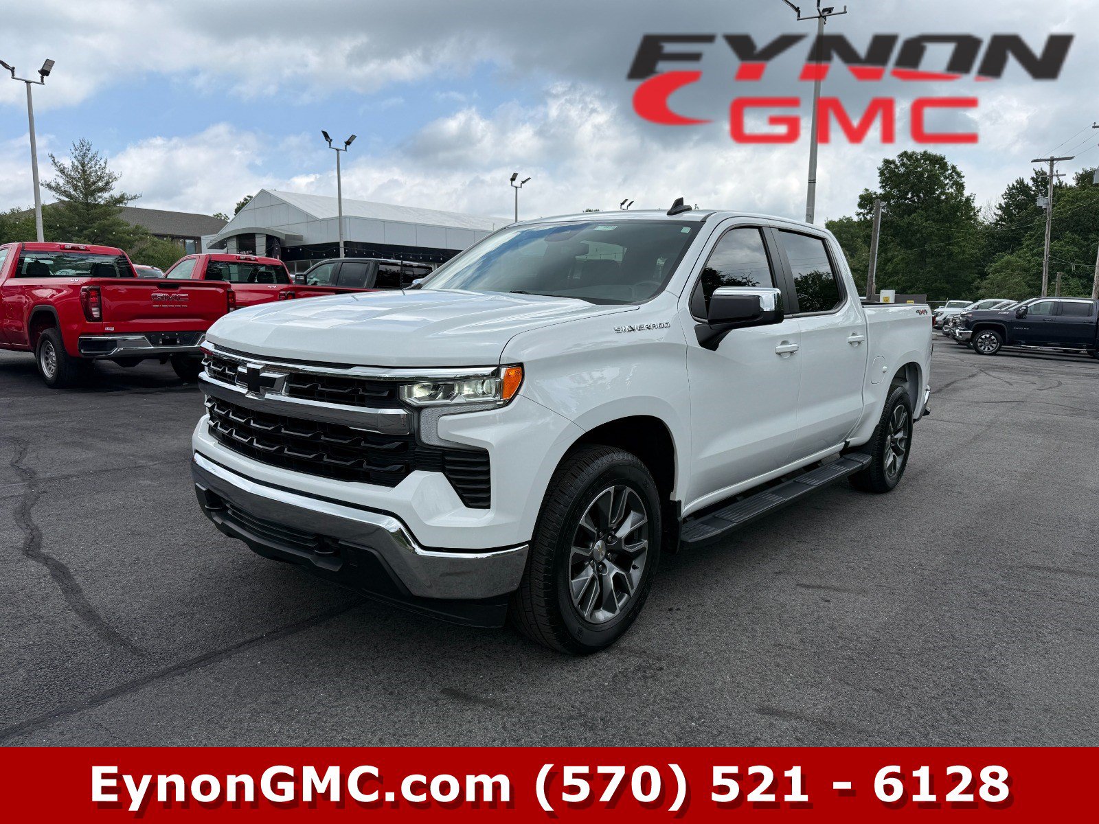 Used 2023 Chevrolet Silverado 1500 LT AWD/4WD image 1