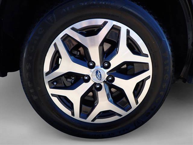 Used 2023 Subaru Forester Premium image 7