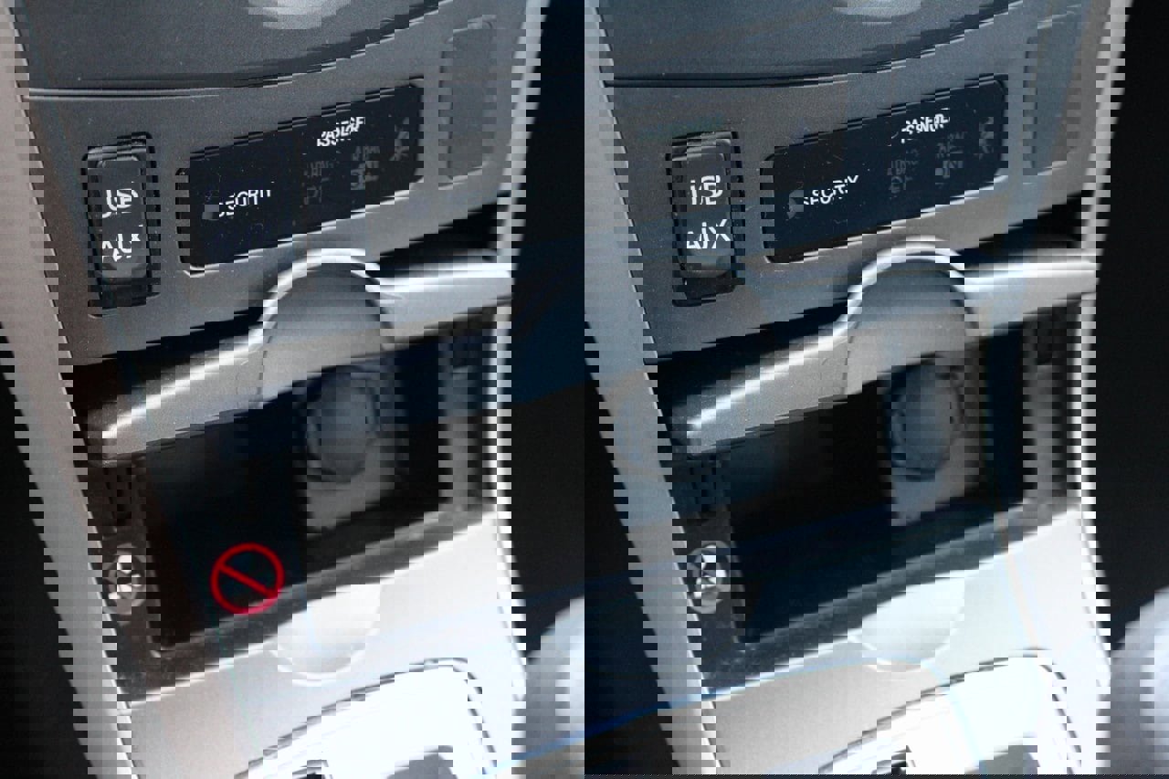 Used 2012 Toyota Corolla S image 18