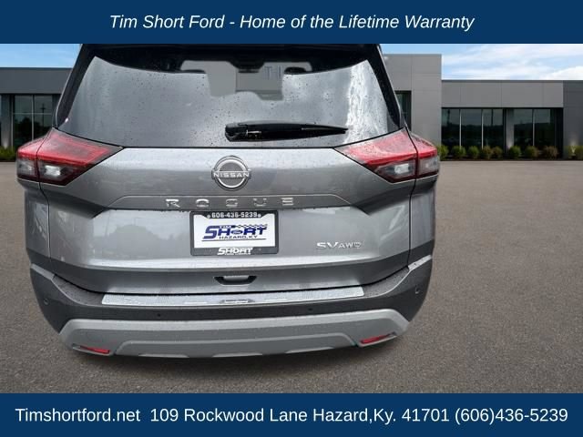 Used 2023 Nissan Rogue SV AWD/4WD image 5