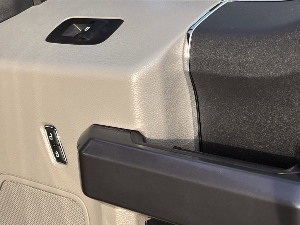 Used 2022 Ford F250 XLT image 30