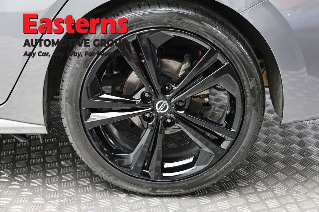 Used 2021 Nissan Sentra SR image 8