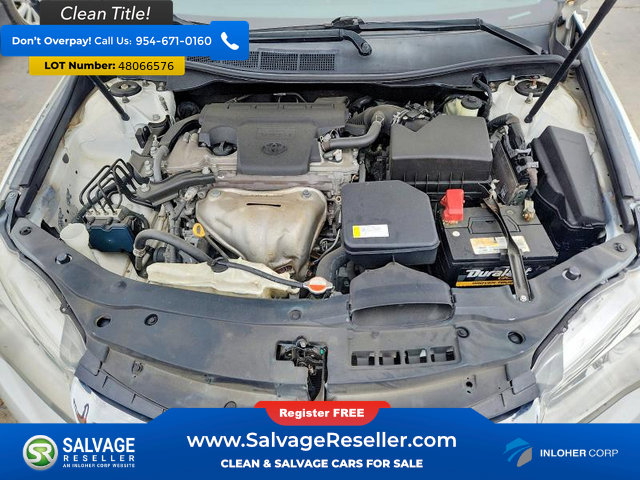 Used 2016 Toyota Camry LE image 15