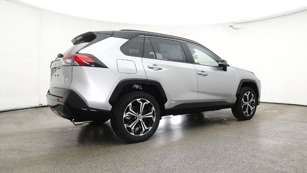 New 2025 Toyota RAV4 XSE w/ Premium Package AWD/4WD image 28