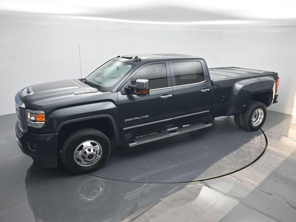 Used 2018 GMC Sierra 3500 Denali w/ Duramax Plus Package AWD/4WD image 37