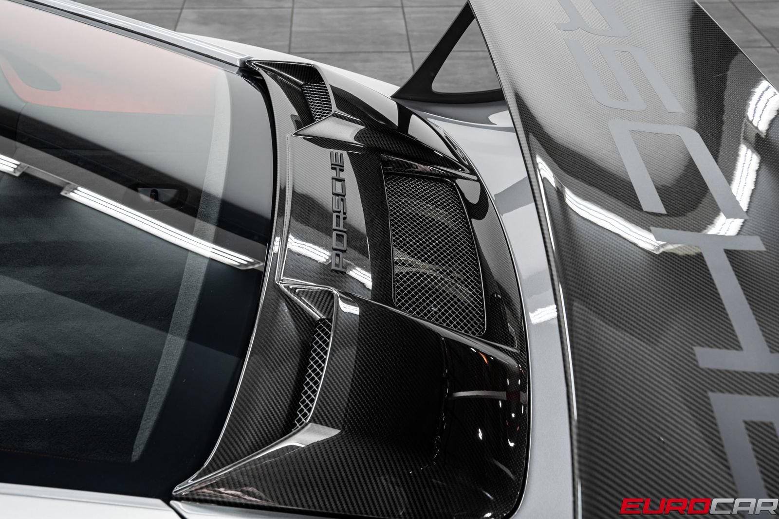 Used 2019 Porsche 911 GT2 RS RWD image 26