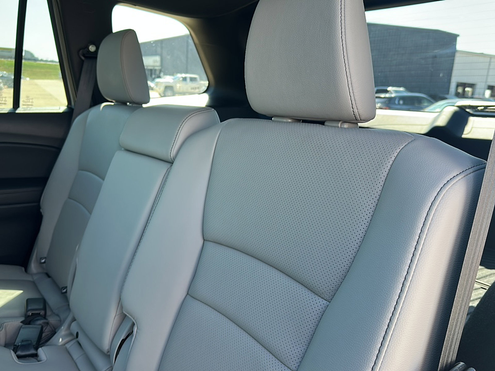 Used 2023 Honda Passport EX-L image 19