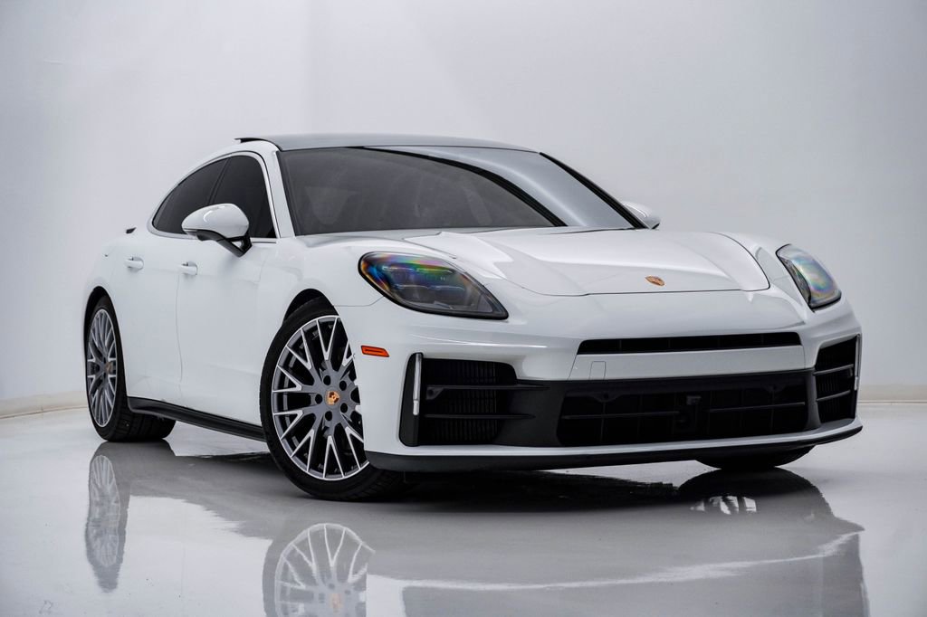Certified 2025 Porsche Panamera 4 AWD/4WD image 8