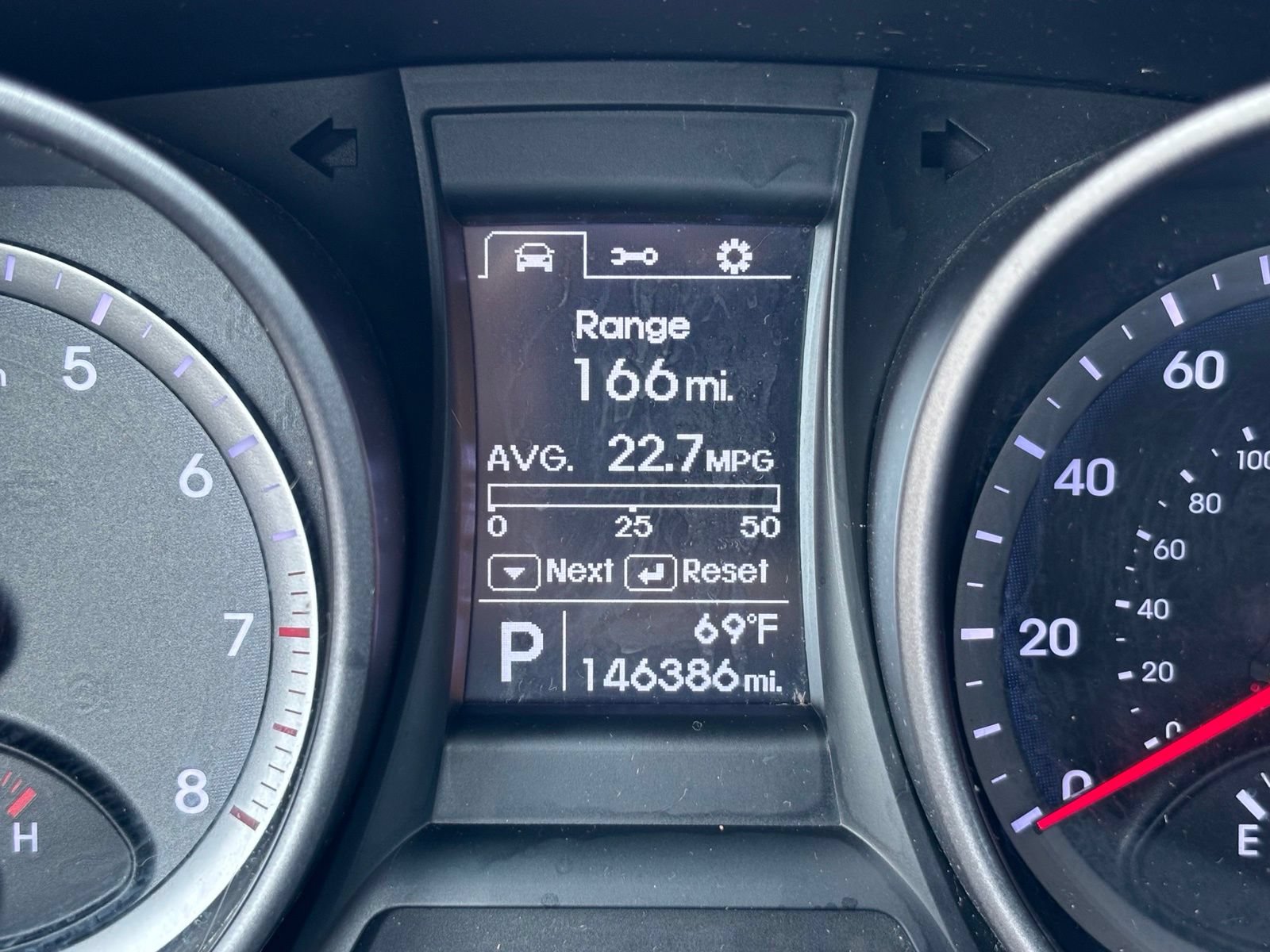 Used 2014 Hyundai Santa Fe Sport FWD image 22