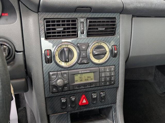 Used 2000 Mercedes-Benz SLK 230 image 15