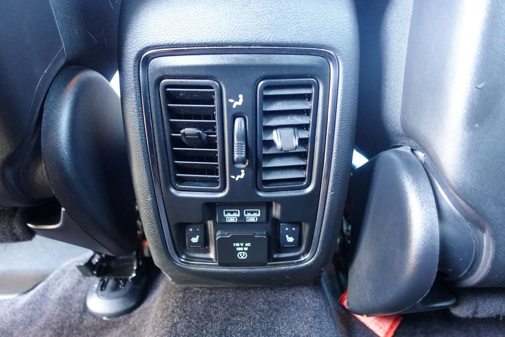 Used 2018 Jeep Grand Cherokee Limited image 27
