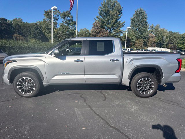 Used 2026 Toyota Tundra Limited AWD/4WD image 8