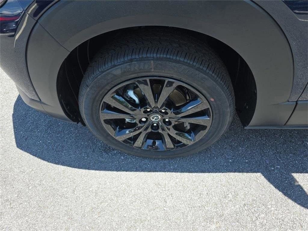 New 2025 MAZDA CX-30 AWD 2.5 S w/ Select Sport Pkg image 6