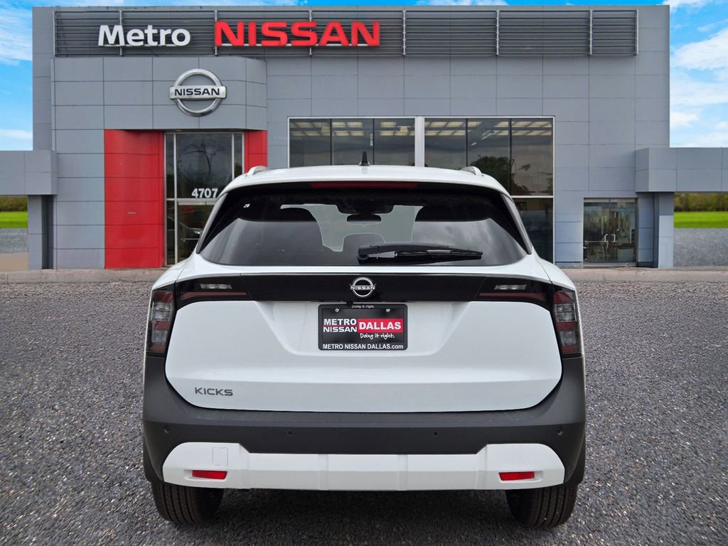 New 2026 Nissan Kicks SV FWD image 5