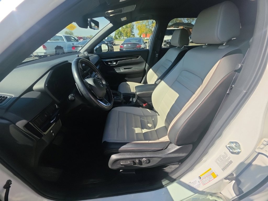 Certified 2025 Honda CR-V Sport Touring image 15