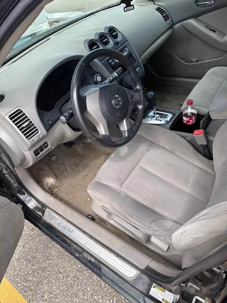Used 2012 Nissan Altima 2.5 FWD image 7
