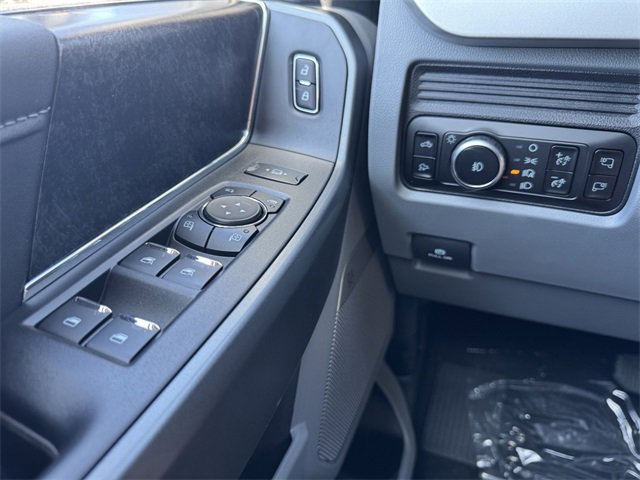 New 2026 Ford F250 XLT w/ XLT Premium Package image 27