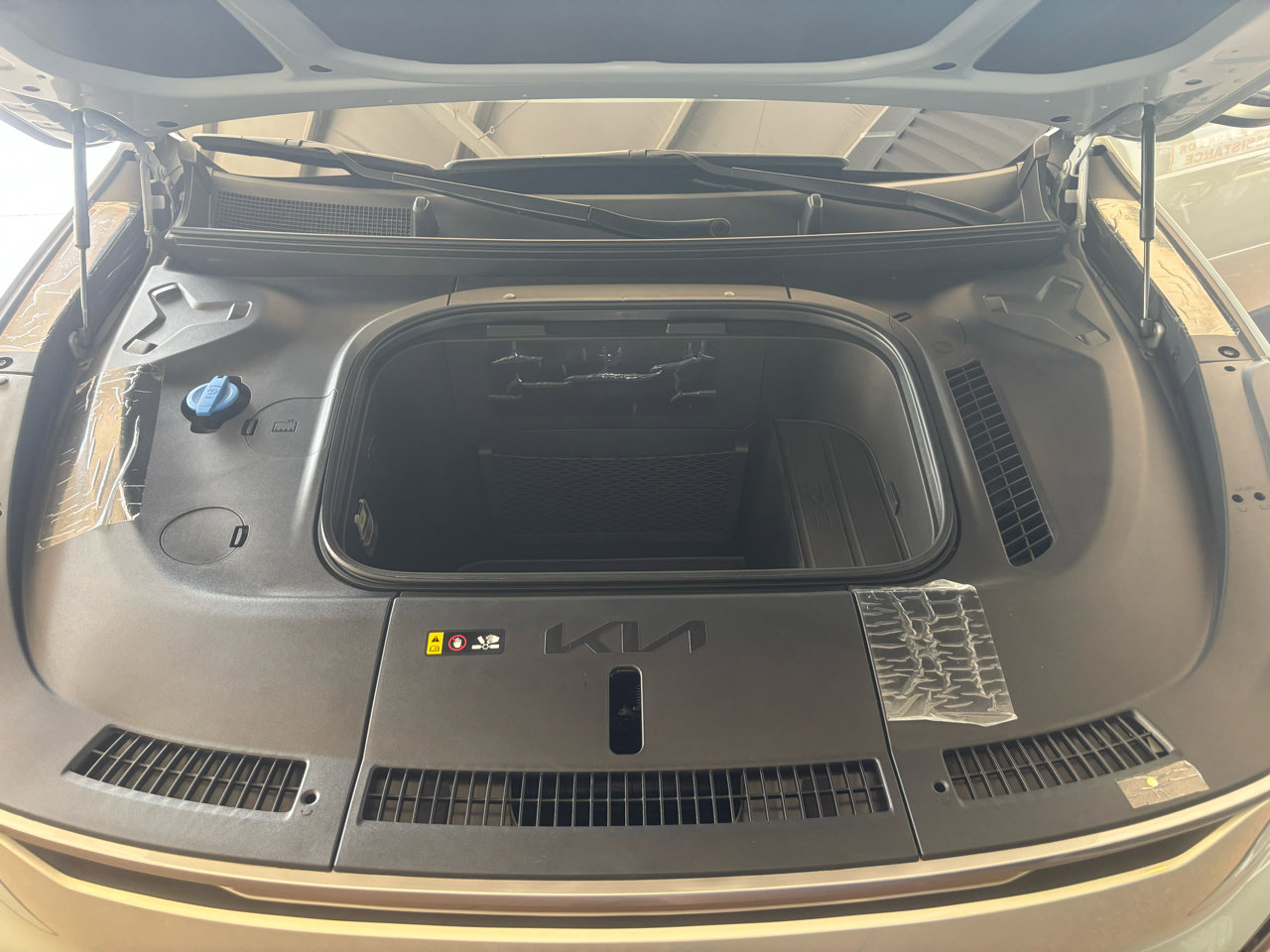 Used 2024 Kia EV9 Light Long Range image 27