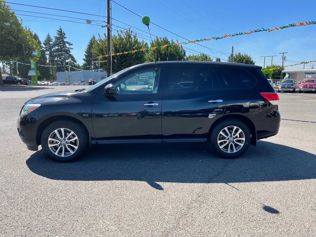 Used 2014 Nissan Pathfinder S AWD/4WD image 5