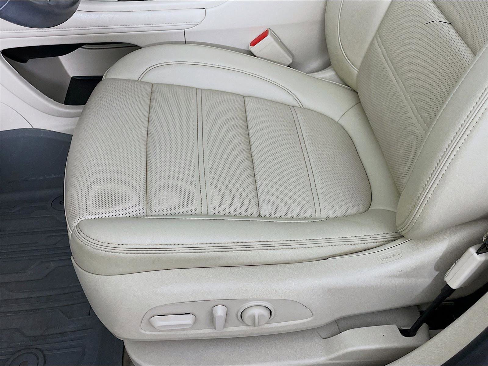 Used 2021 GMC Acadia Denali w/ Denali Technology Package image 25