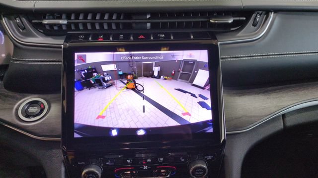 Used 2022 Jeep Grand Cherokee L Overland AWD/4WD image 16