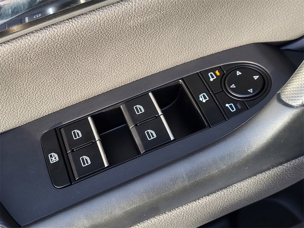 Used 2025 MAZDA CX-50 2.5 Hybrid w/ Weather Package image 11