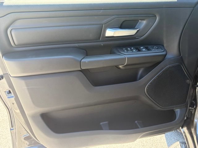 New 2026 RAM 1500 Express AWD/4WD image 12