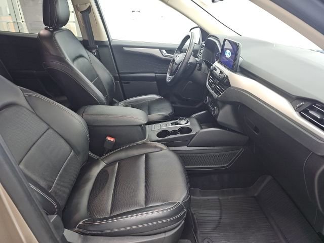 Used 2020 Ford Escape SEL image 12