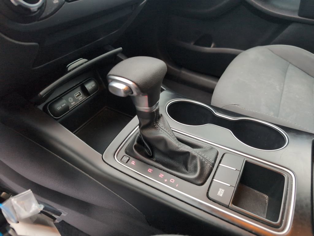 Used 2019 Kia Sorento LX image 20