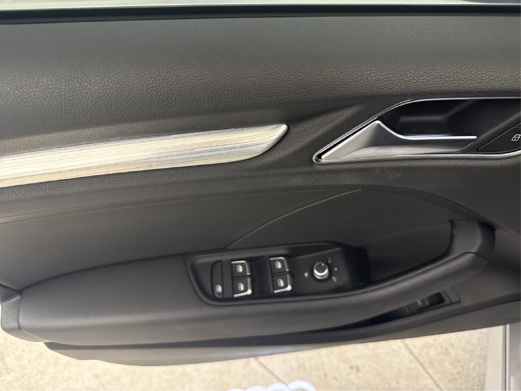 Used 2019 Audi A3 2.0T Premium Plus w/ Premium Plus Package FWD image 31