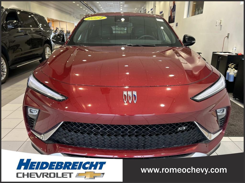 Certified 2024 Buick Envista Sport Touring w/ Convenience I Package FWD image 36